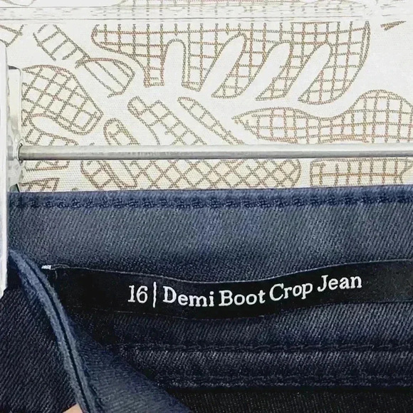 NWT Talbots Demi Boot Crop Jean High Waist Size 16 Navy Blue - Picture 5 of 10